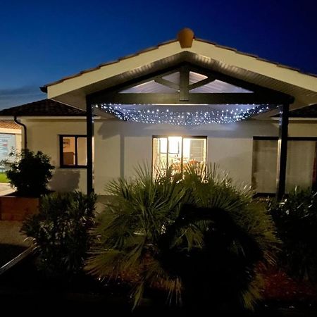 Vensac Villa Moderne Avec Spa A Montalivet מראה חיצוני תמונה